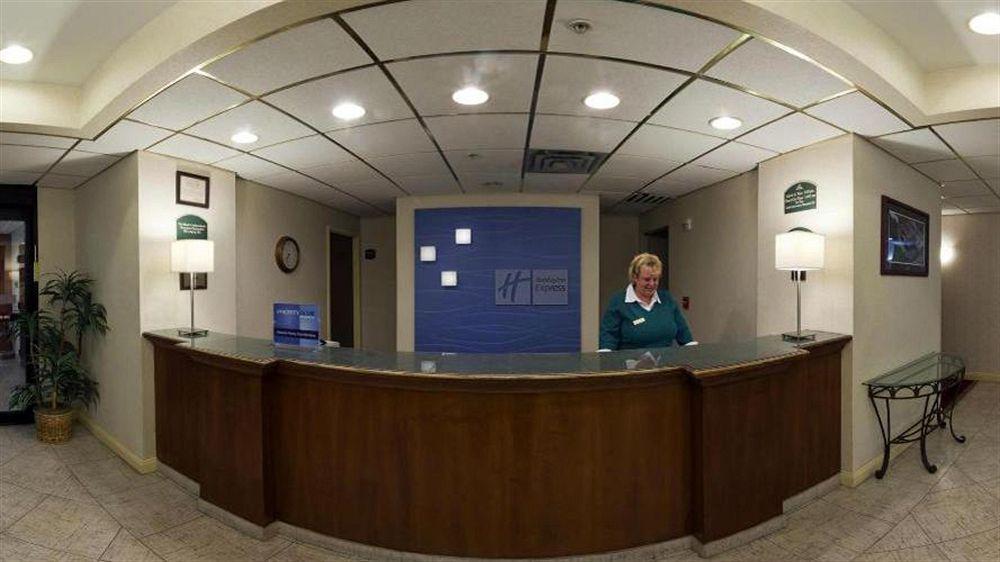 Express And - Dover Area By Ihg 2* Harrington